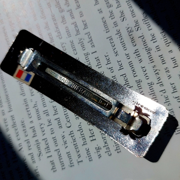 Vintage Barrette Bobby Pin  Clip Paris Black Silver Lucite  1990s 🖤🖤🖤 - Picture 5 of 5